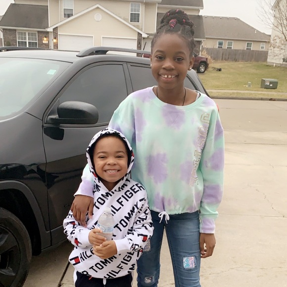 Meet your posher NOT FOR SALE - Picture 2 of 2